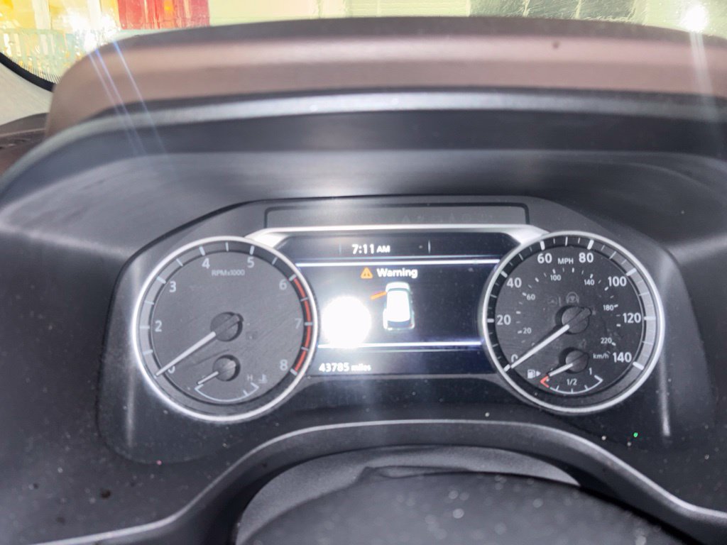 Certified 2021 Nissan Rogue SV FWD image 9