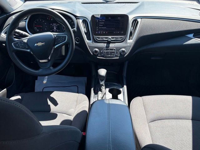 Used 2023 Chevrolet Malibu LT FWD image 30