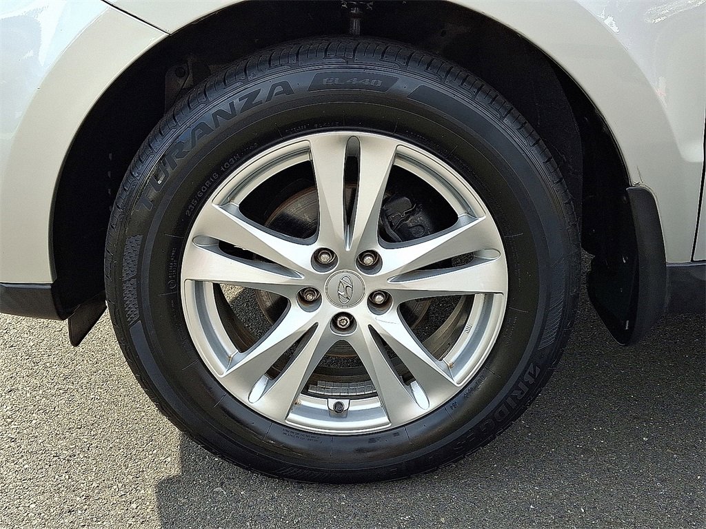 Used 2012 Hyundai Santa Fe Limited image 9