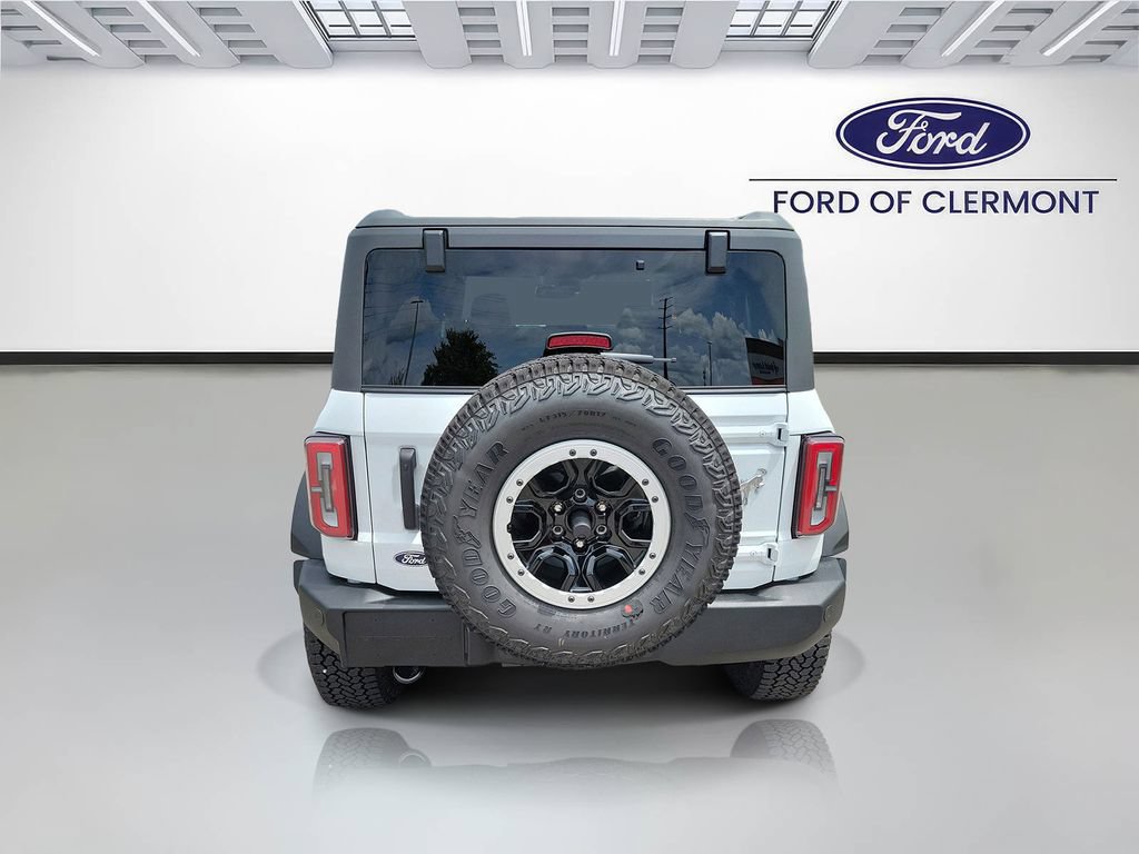 New 2026 Ford Bronco Outer Banks w/ Sasquatch Package AWD/4WD image 4