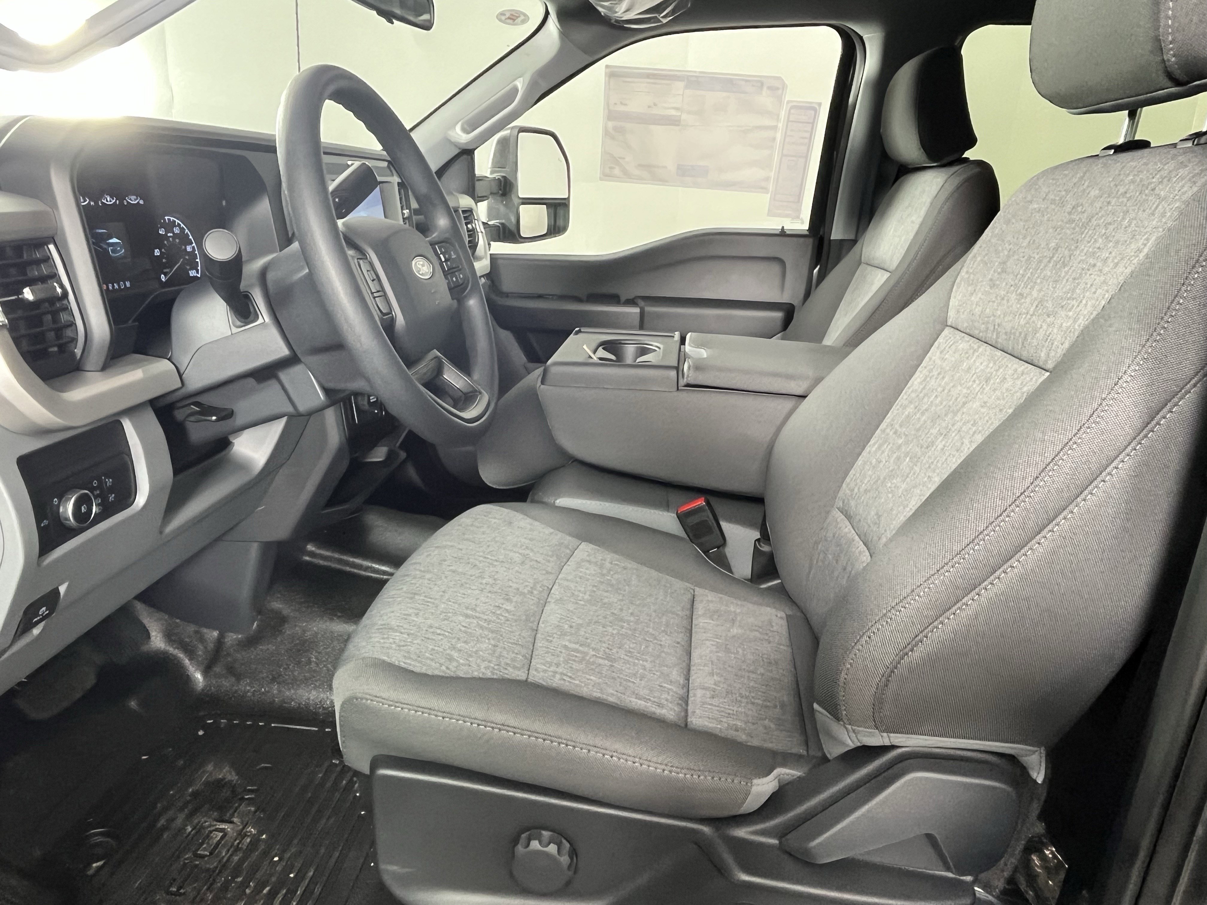 New 2026 Ford F450 XL w/ 360-Degree Camera Package image 10