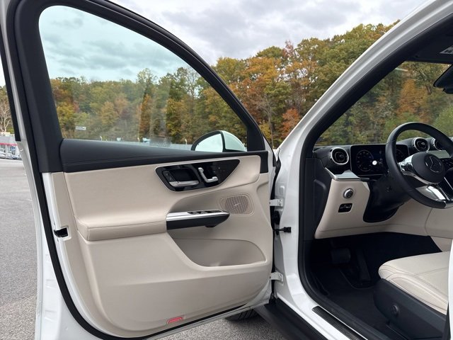 Certified 2025 Mercedes-Benz GLC 300 GLC 300 image 19