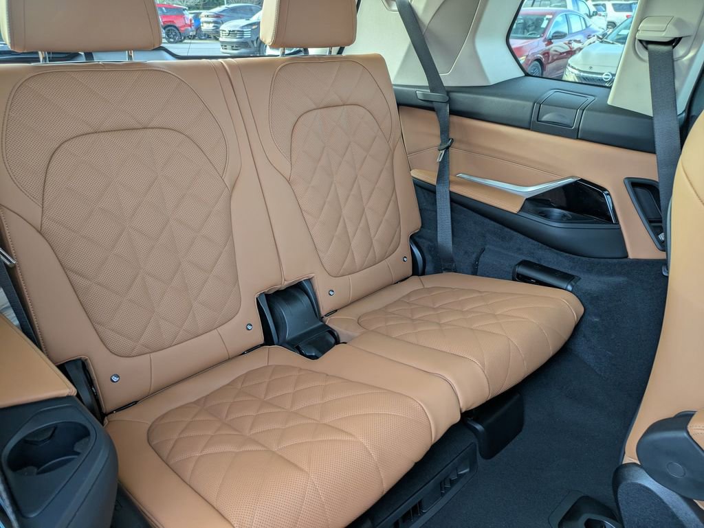 New 2026 BMW X7 xDrive40i AWD/4WD image 31