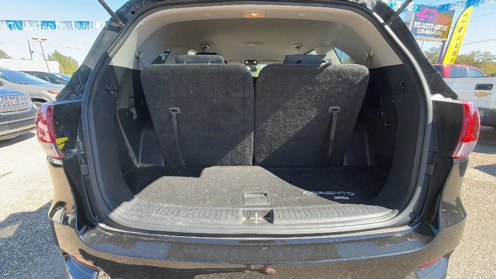 Used 2020 Kia Sorento LX FWD image 39