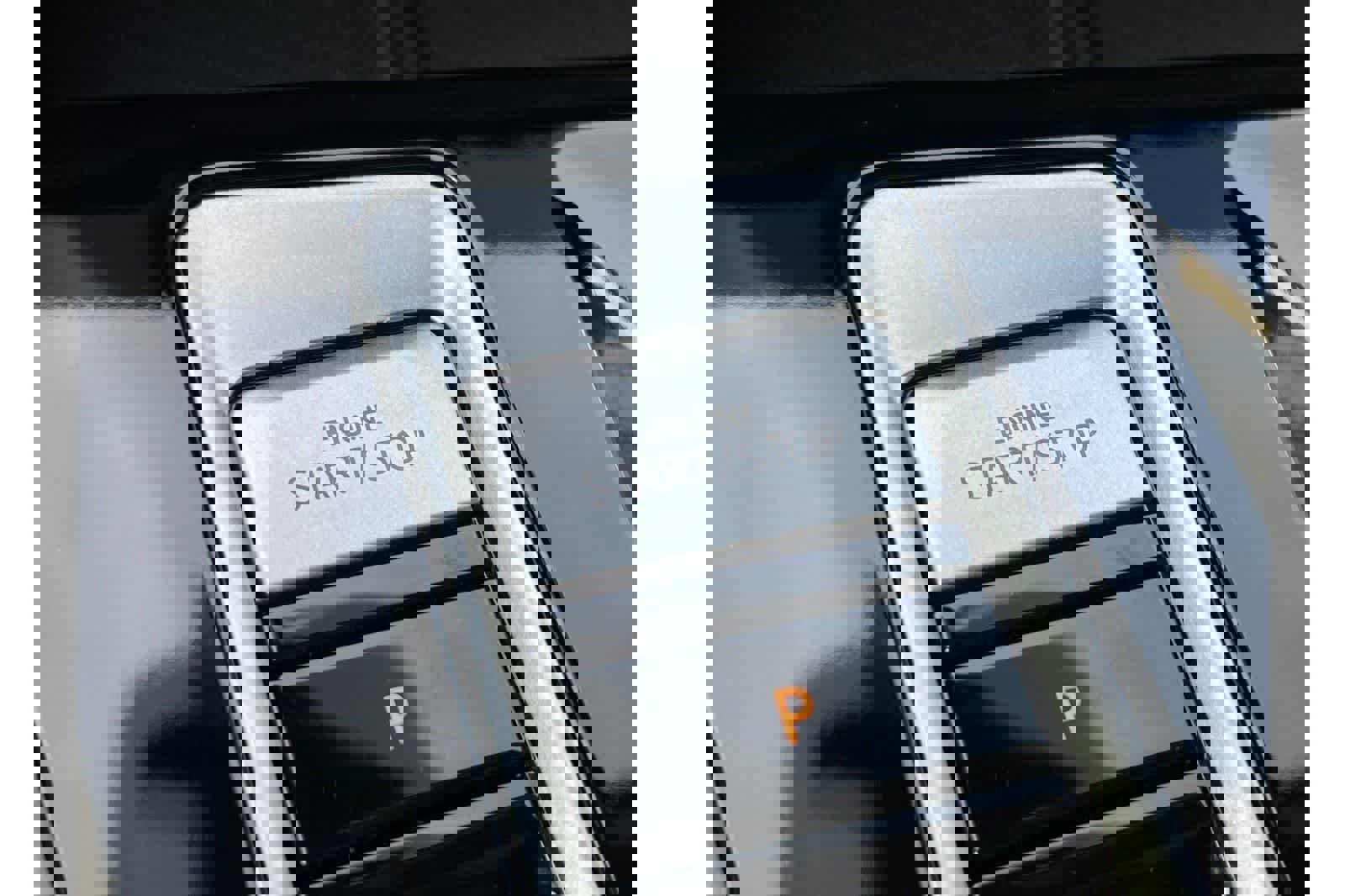 Used 2024 Volkswagen Atlas SEL Premium R-Line image 26