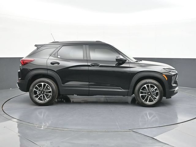 New 2026 Chevrolet TrailBlazer LT w/ Driver Confidence Package FWD image 12