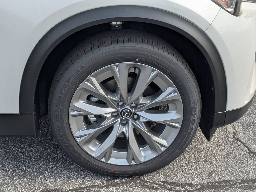 New 2026 MAZDA CX-90 3.3 Turbo w/ Preferred Package AWD/4WD image 11