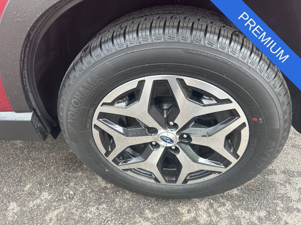 Used 2023 Subaru Forester Premium AWD/4WD image 36