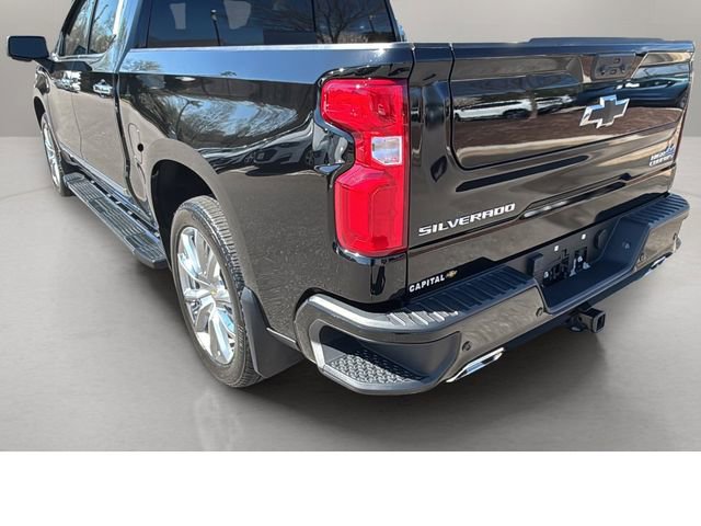 Used 2024 Chevrolet Silverado 1500 High Country w/ High Country Premium Package image 36