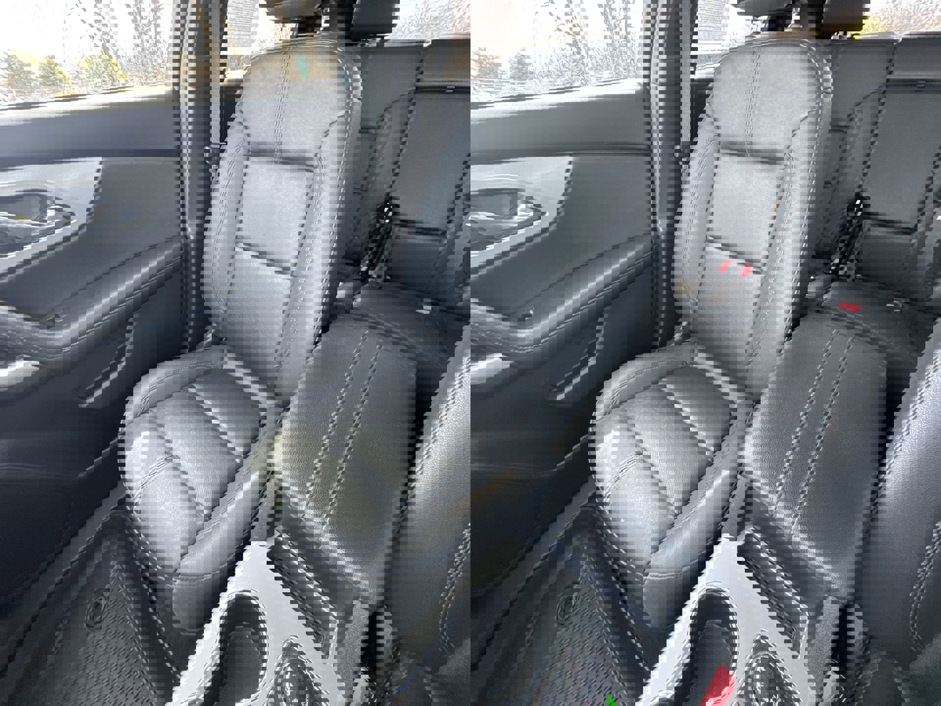 Used 2021 Chevrolet Blazer LT w/ Midnight/Sport Edition image 19