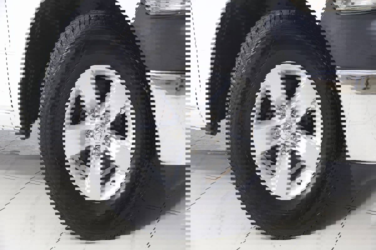 Used 2015 RAM 1500 Tradesman w/ Power & Remote Entry Group image 11