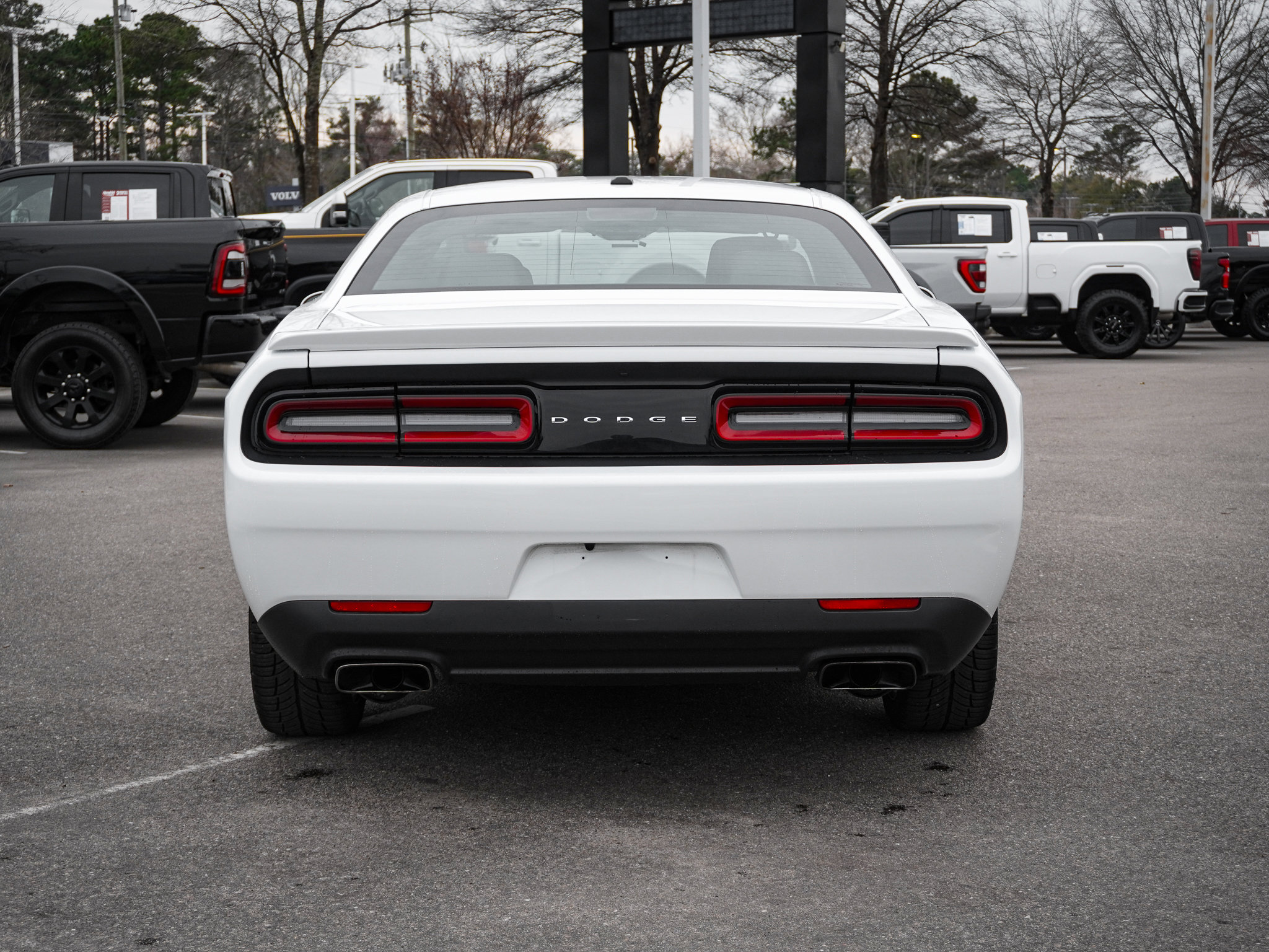 Used 2017 Dodge Challenger R/T w/ Cold Weather Group image 9