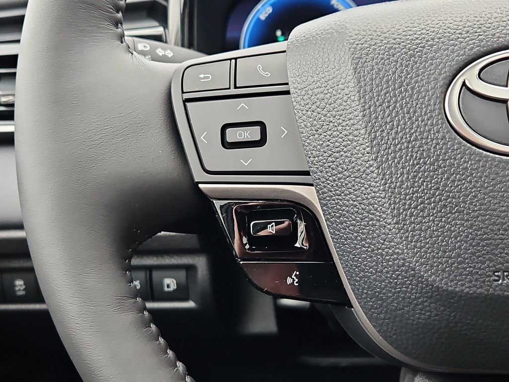 New 2026 Toyota Camry Hybrid image 17