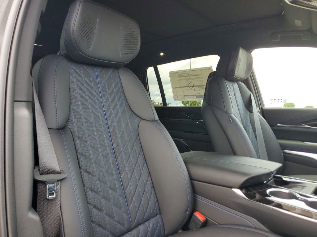New 2026 Cadillac Escalade IQ Luxury 1 image 27
