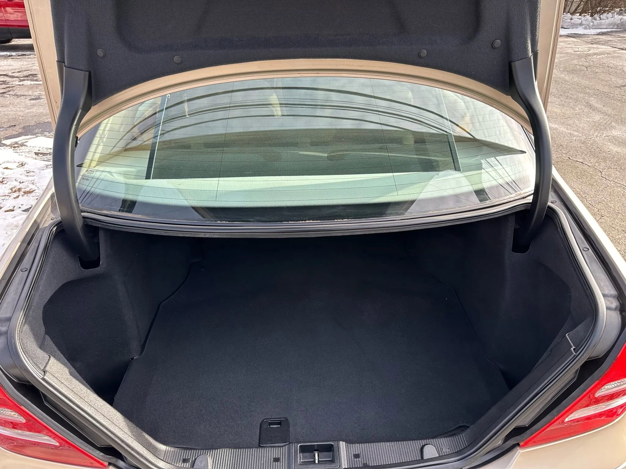 Used 2001 Mercedes-Benz C 320 C 320 Sedan 4D image 28