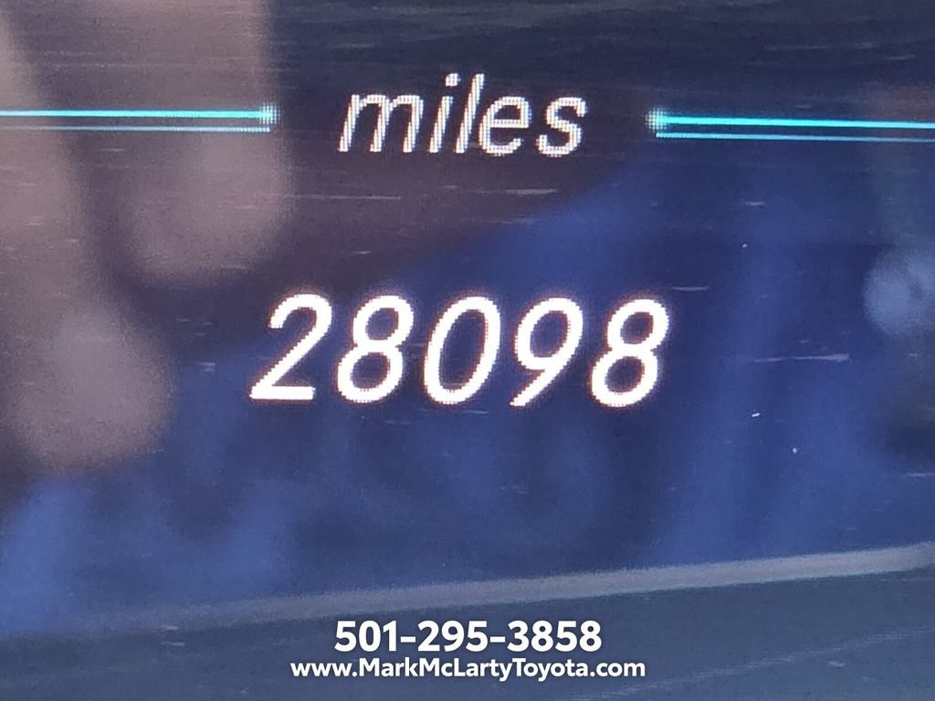 Used 2020 Mercedes-Benz S 560 Sedan image 25