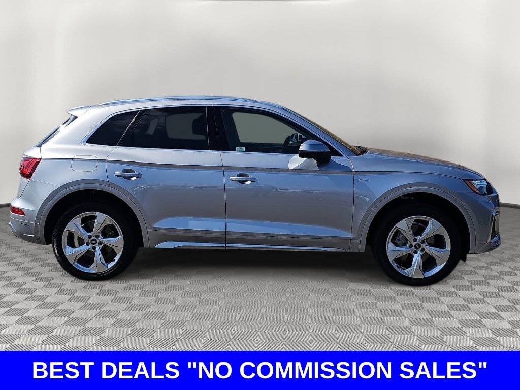Used 2023 Audi Q5 2.0T Premium Plus w/ Premium Plus Package AWD/4WD image 2