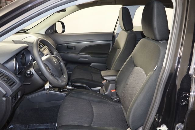 Used 2024 Mitsubishi Outlander Sport ES image 15