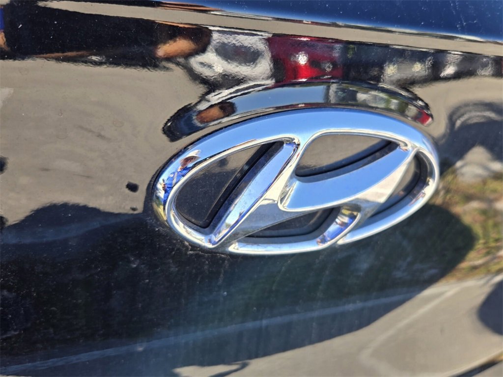 Used 2021 Hyundai Tucson Limited image 12