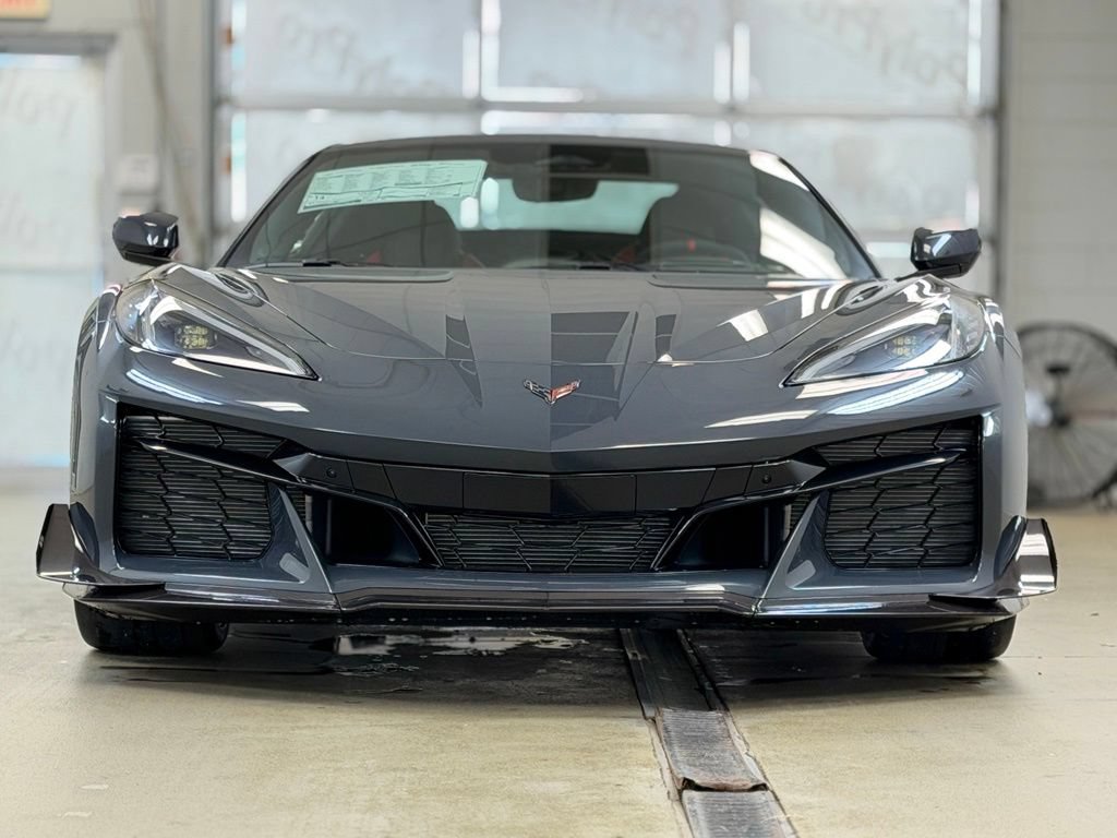 New 2027 Chevrolet Corvette Z06 RWD image 2