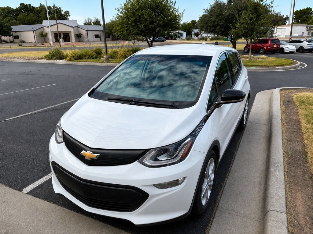 Used 2019 Chevrolet Bolt LT FWD image 2