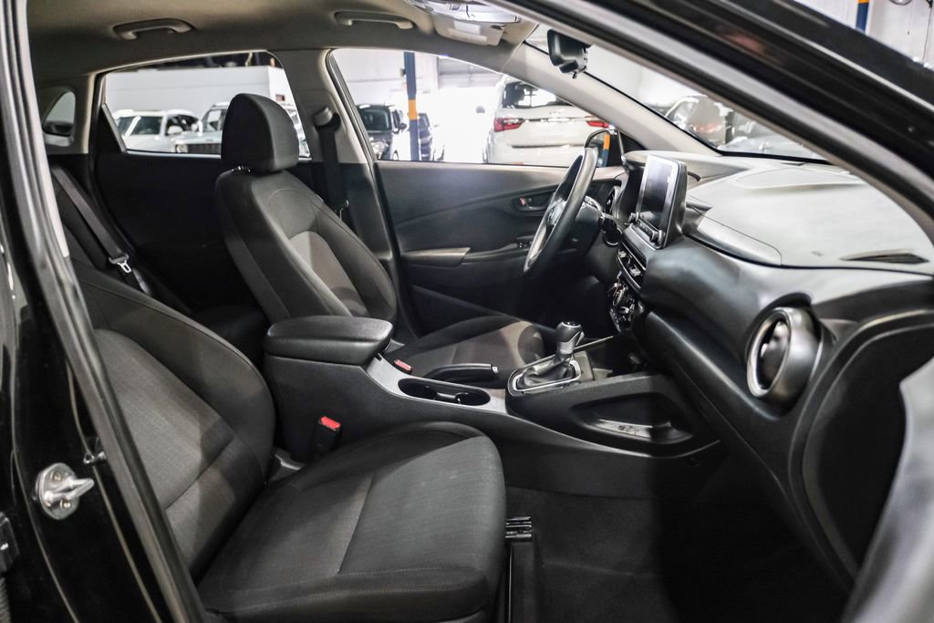 Used 2022 Hyundai Kona SEL FWD image 31