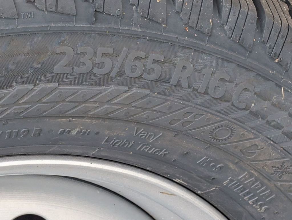 New 2026 Ford Transit 350 XL image 15