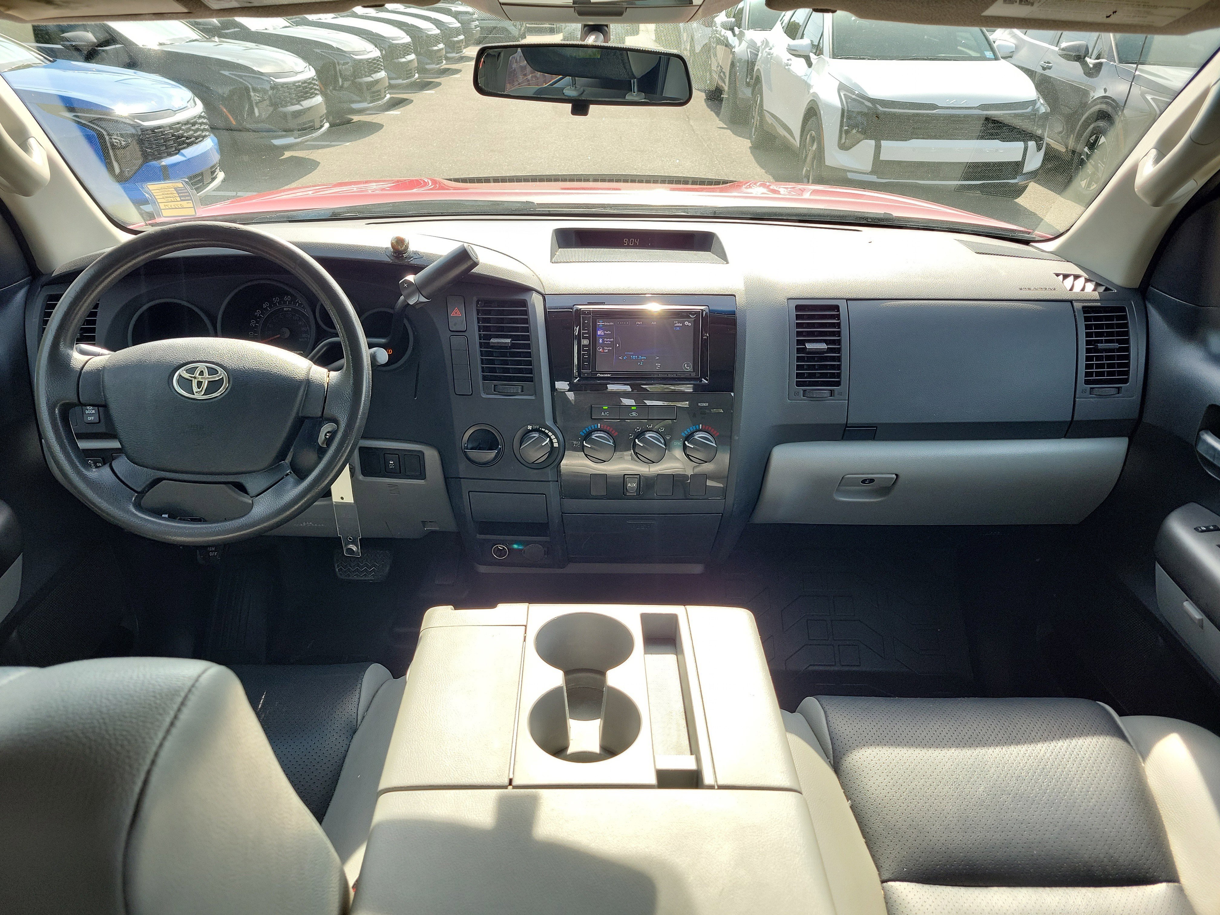 Used 2010 Toyota Tundra 2WD Double Cab image 16