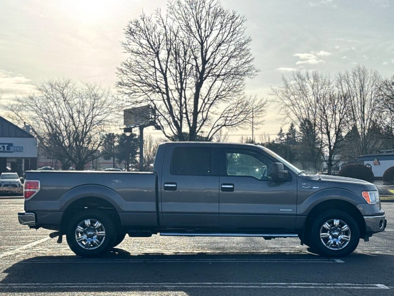 Used 2013 Ford F150 XLT w/ Luxury Equipment Group AWD/4WD image 9