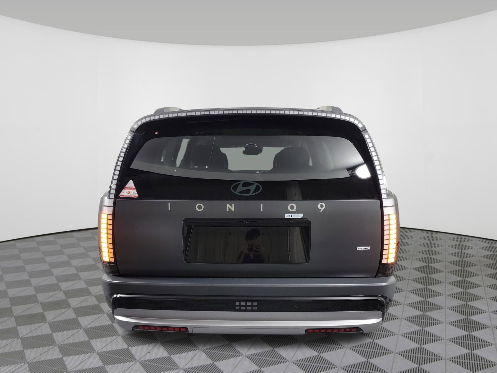 New 2026 Hyundai Ioniq 9 Limited image 37