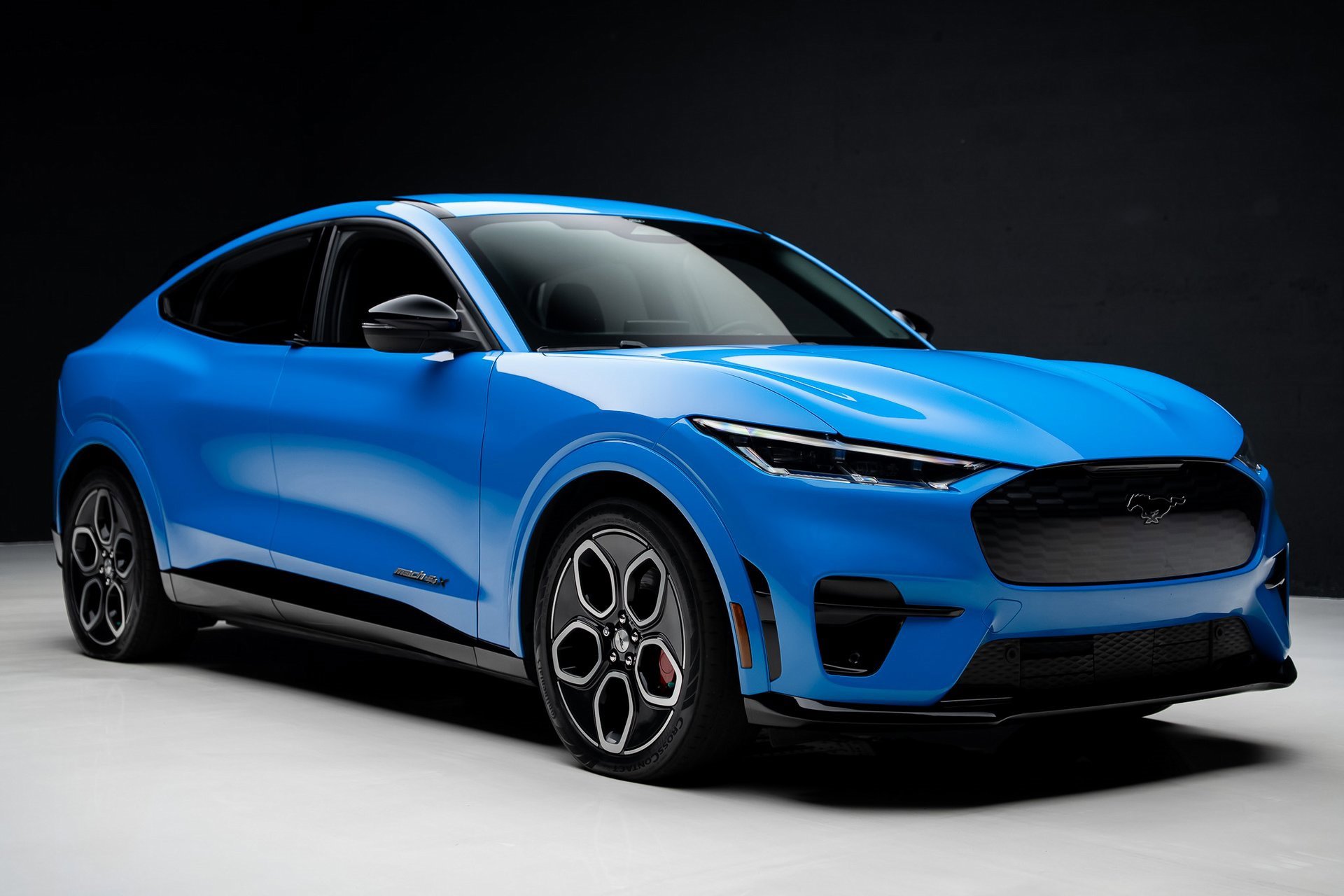 Used 2021 Ford Mustang Mach-E GT image 75