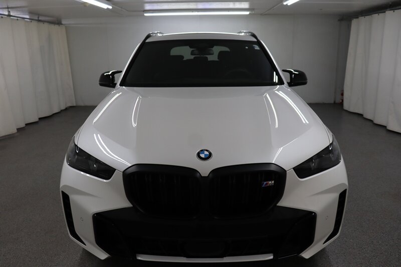 Used 2026 BMW X5 M60i AWD/4WD image 2