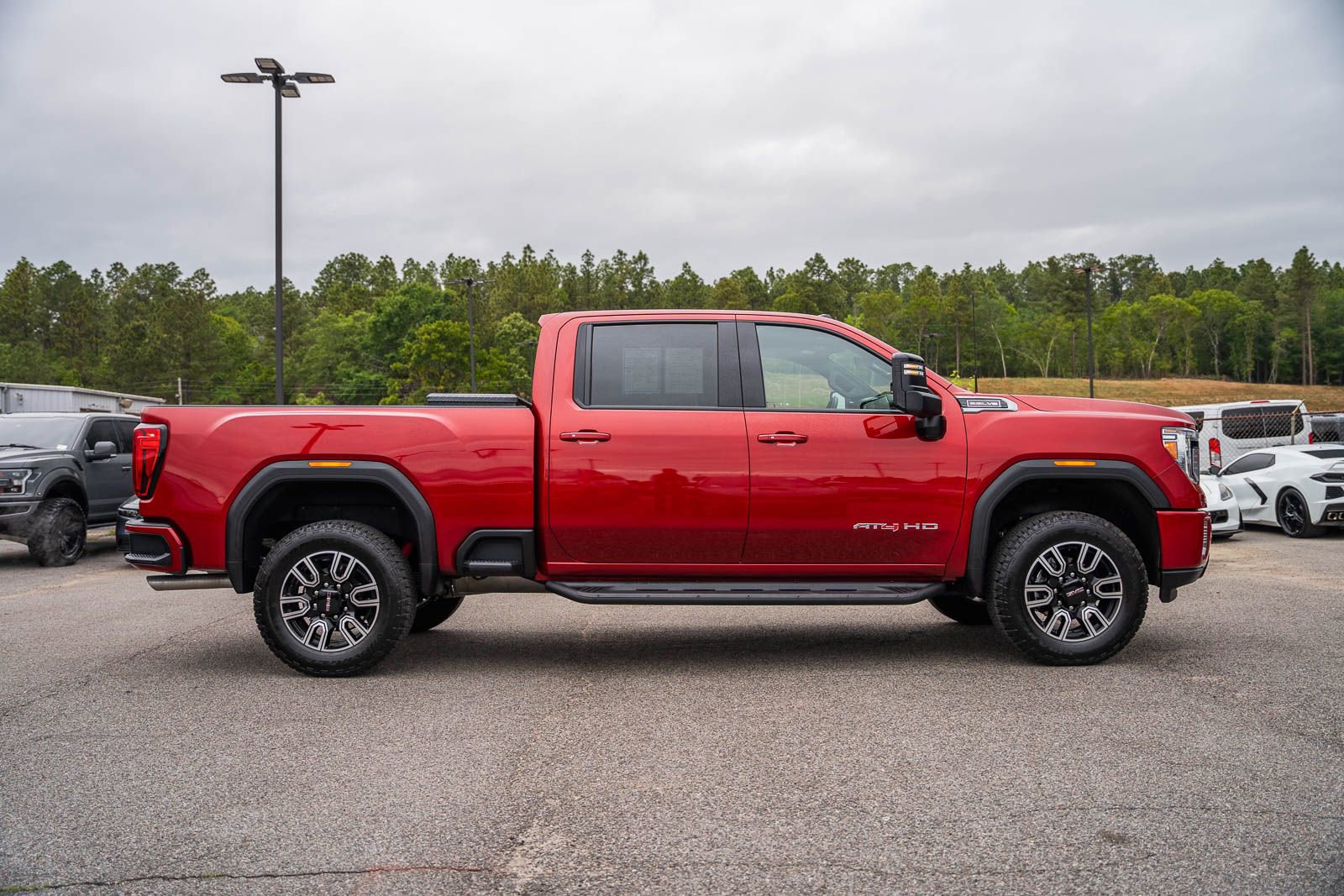 Used 2022 GMC Sierra 2500 AT4 w/ AT4 Premium Plus Package AWD/4WD image 15