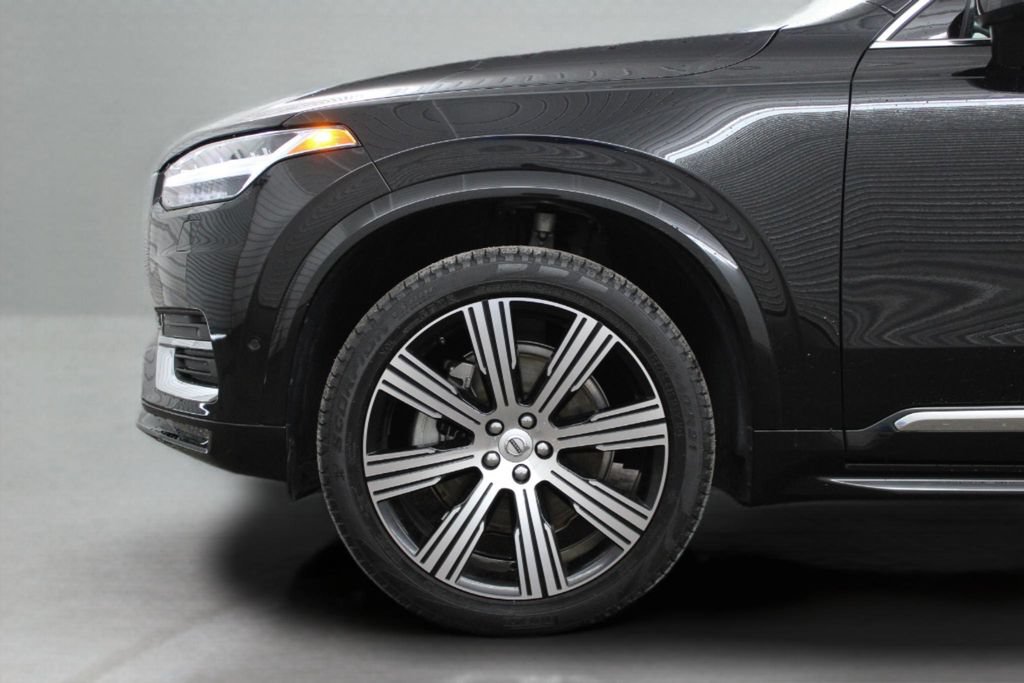 Certified 2023 Volvo XC90 B6 Ultimate w/ Protection Package Premier AWD/4WD image 6