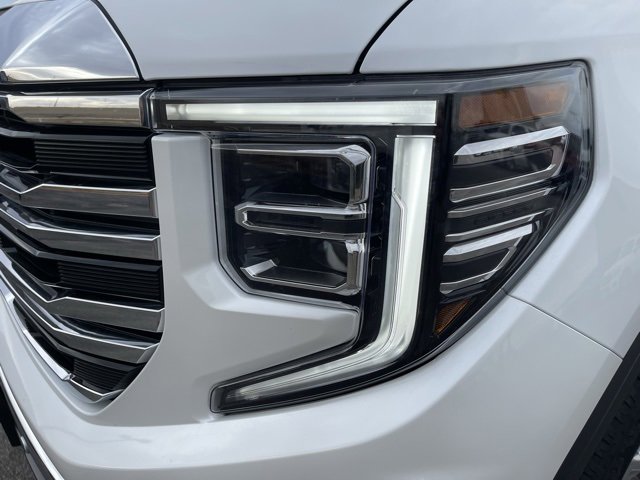 Used 2022 GMC Sierra 1500 SLT image 10