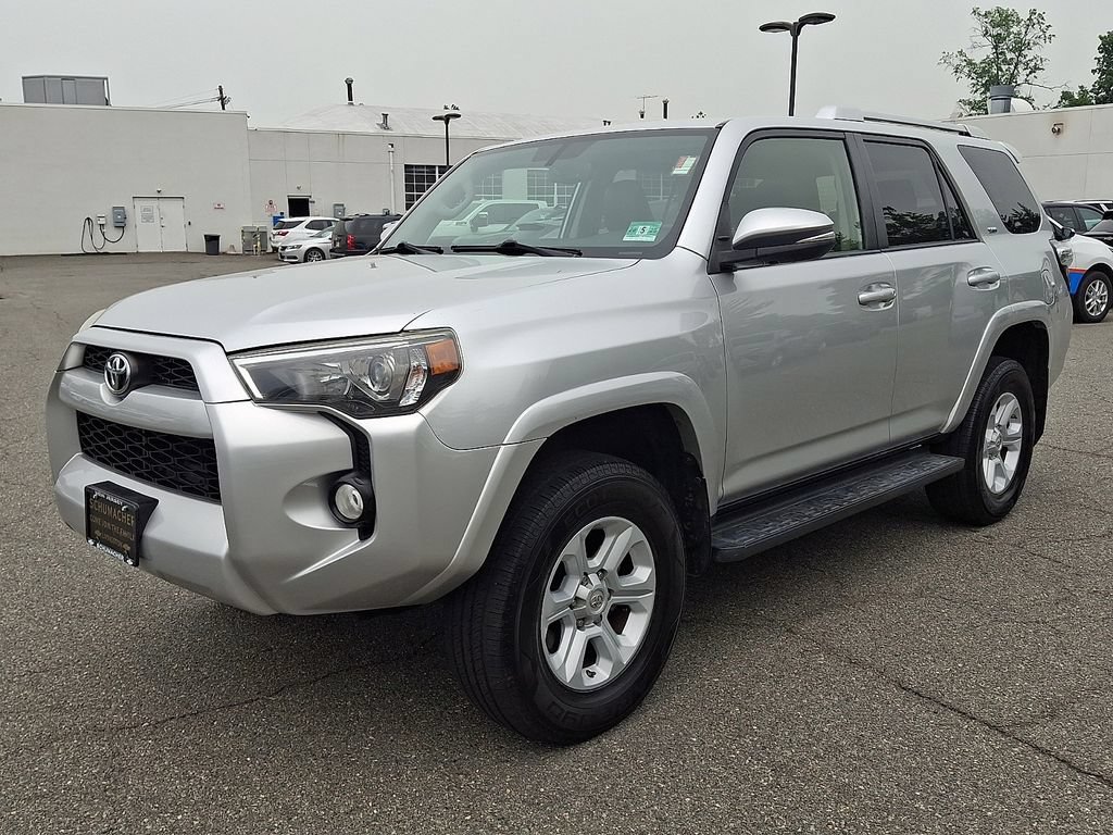 Used 2016 Toyota 4Runner SR5 Premium AWD/4WD image 3