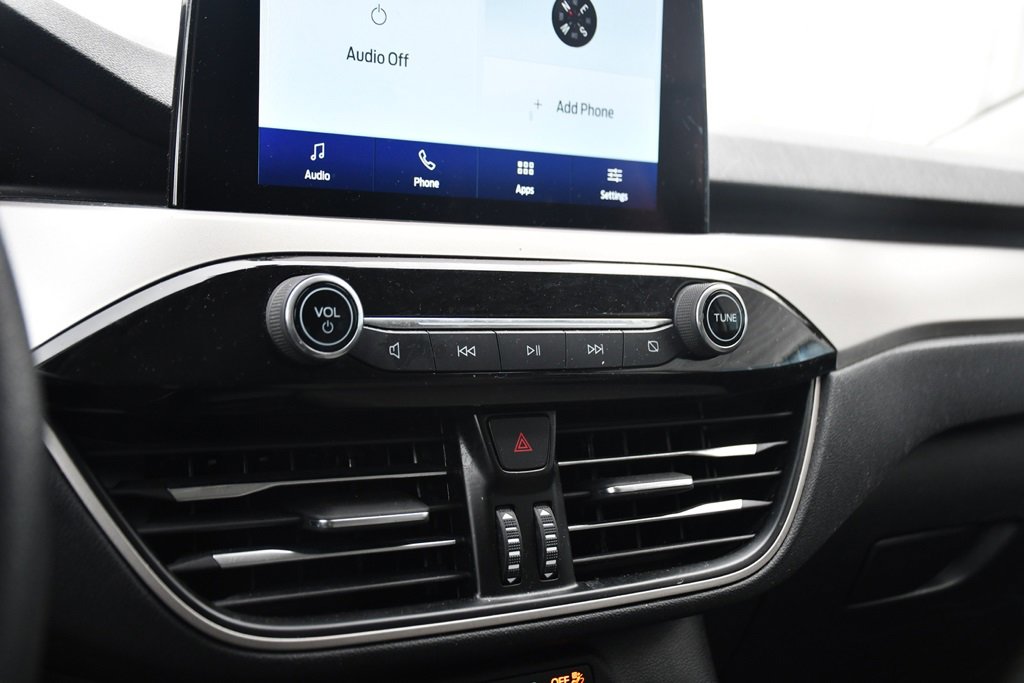 Used 2022 Ford Escape SE image 27