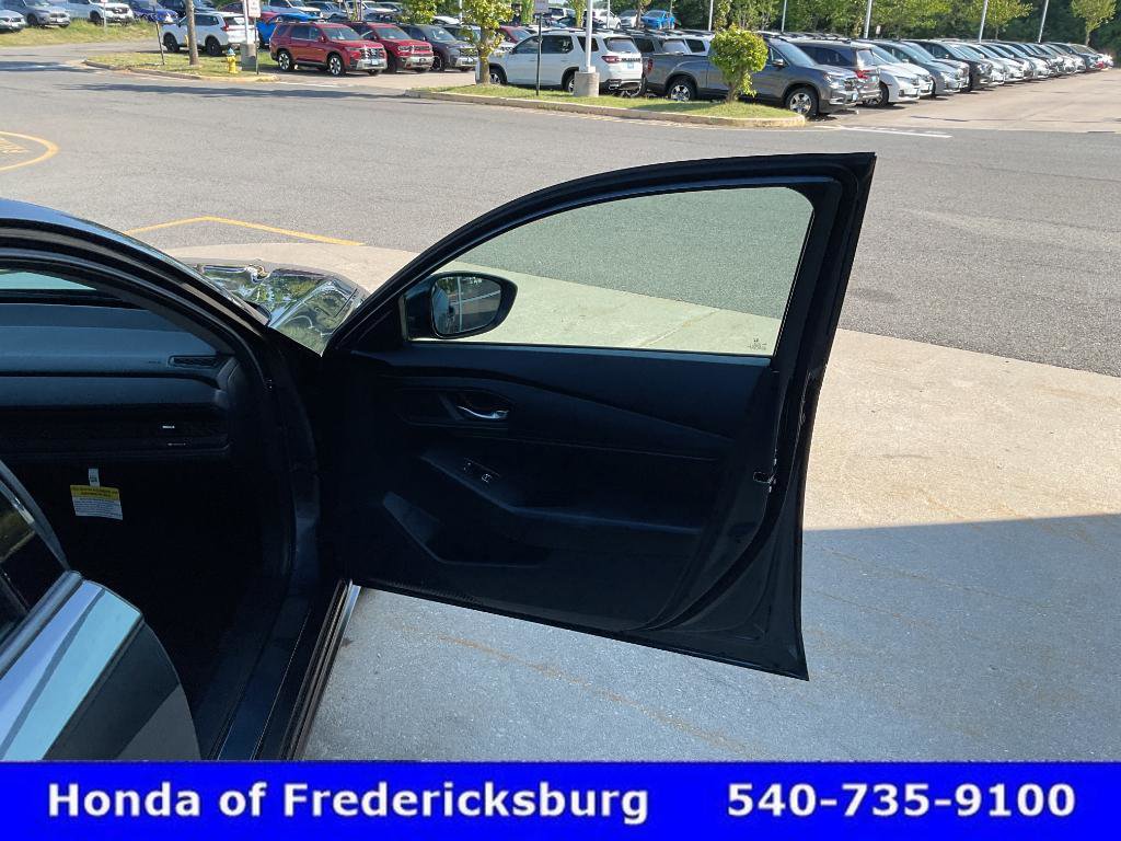 Certified 2025 Honda Accord SE image 19