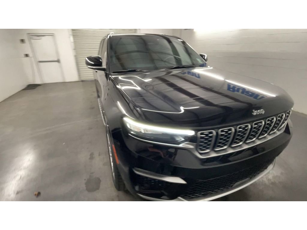 Used 2022 Jeep Grand Cherokee Summit image 3