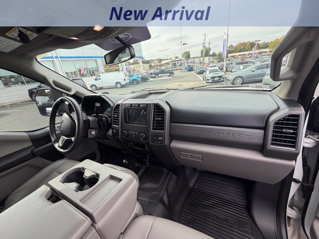 Used 2017 Ford F250 XL w/ Power Equipment Group AWD/4WD image 11