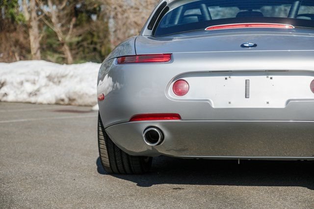 Used 2002 BMW Z8 RWD image 22