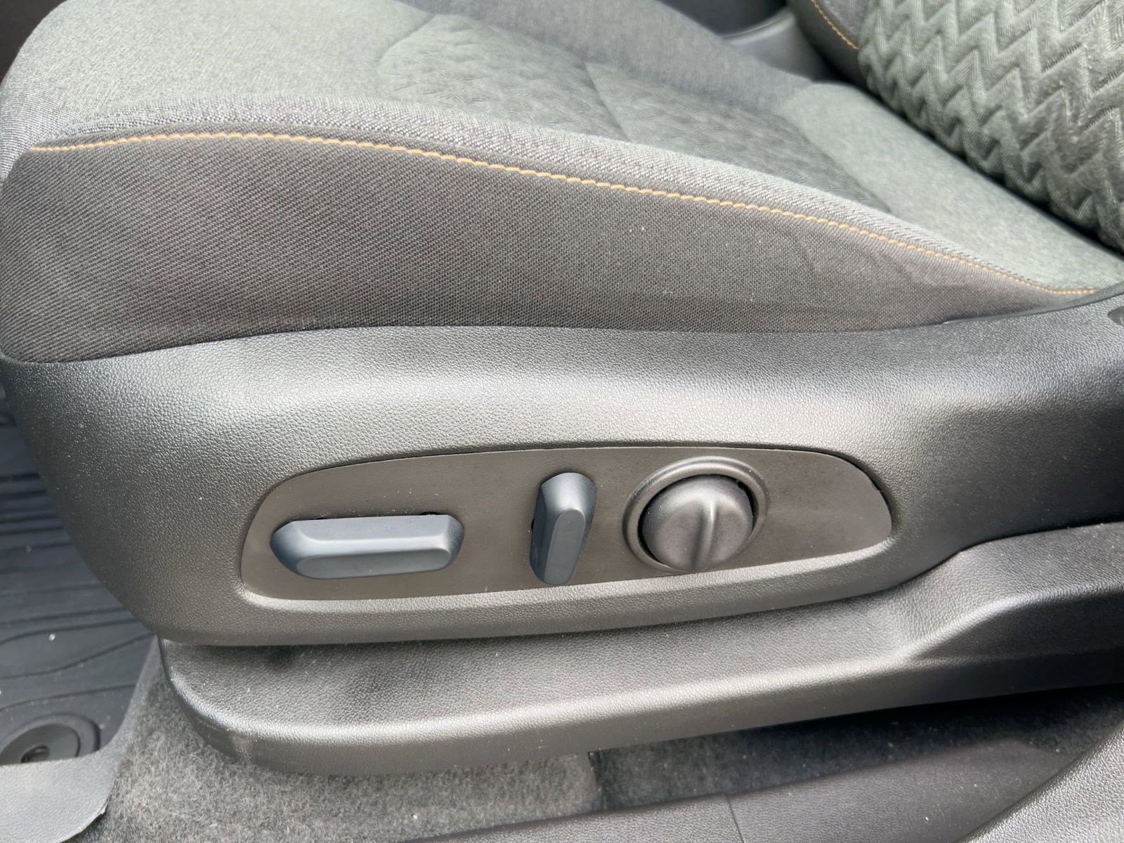 Certified 2024 Chevrolet Equinox LT image 14