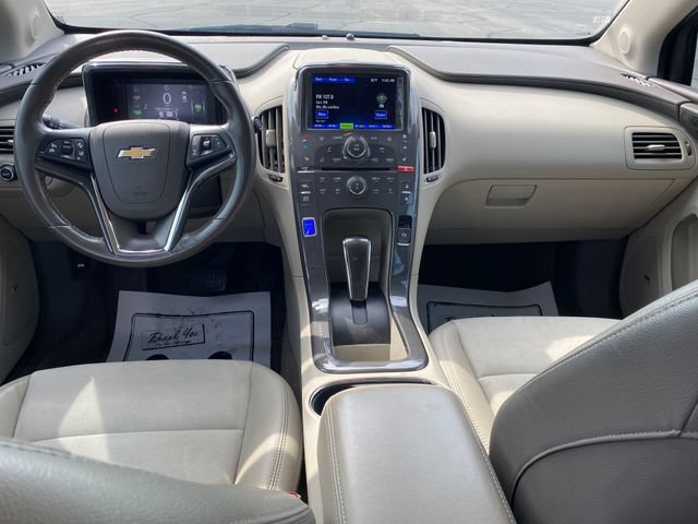 Used 2013 Chevrolet Volt Premium w/ Premium Trim Package FWD image 5