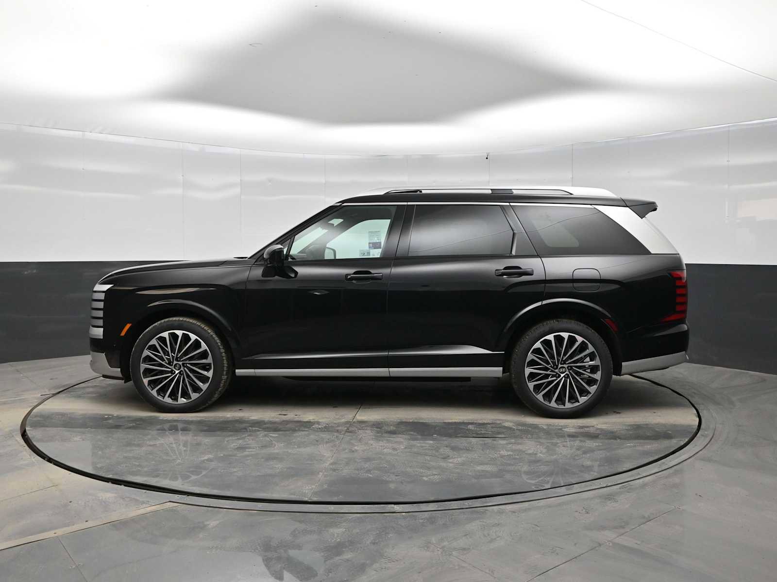 New 2026 Hyundai Palisade Calligraphy AWD/4WD image 5