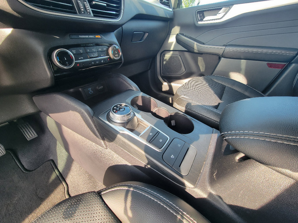 Used 2022 Ford Escape SEL AWD/4WD image 22