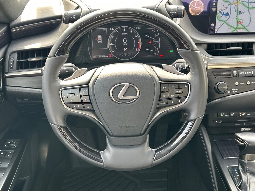Used 2019 Lexus ES 350 Ultra Luxury w/ Accessory Package image 24