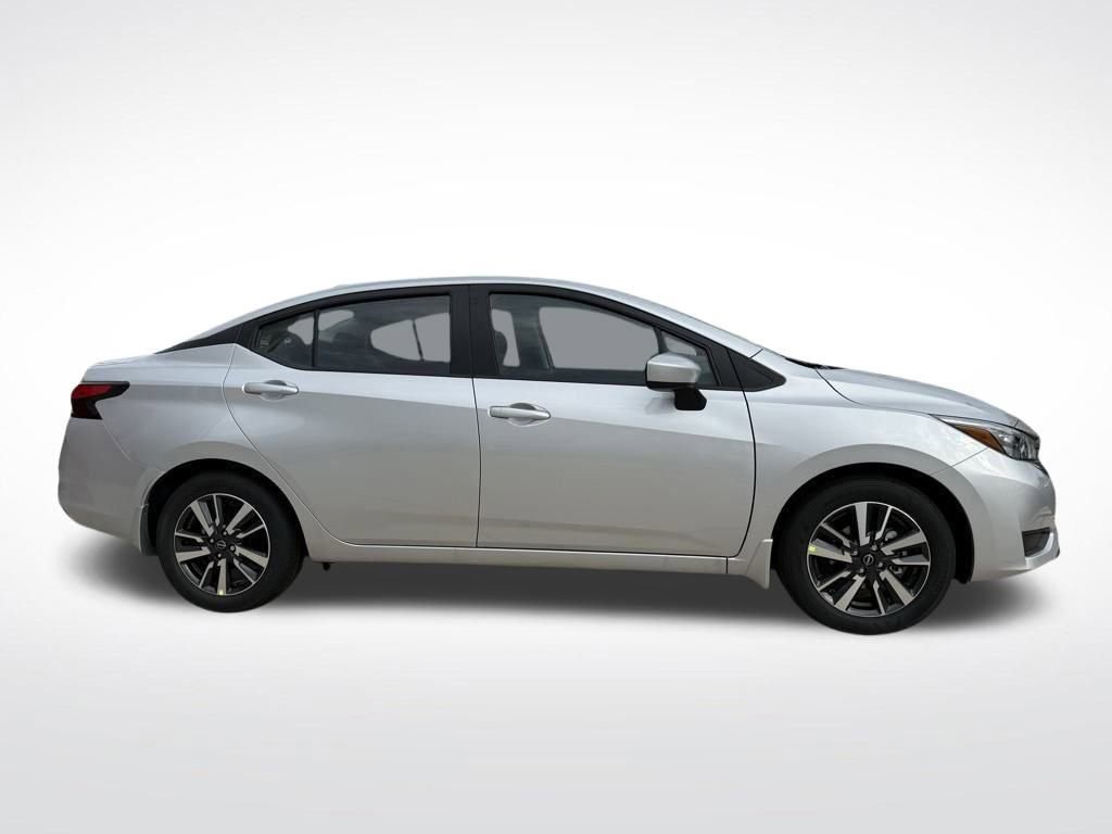 New 2025 Nissan Versa SV image 5