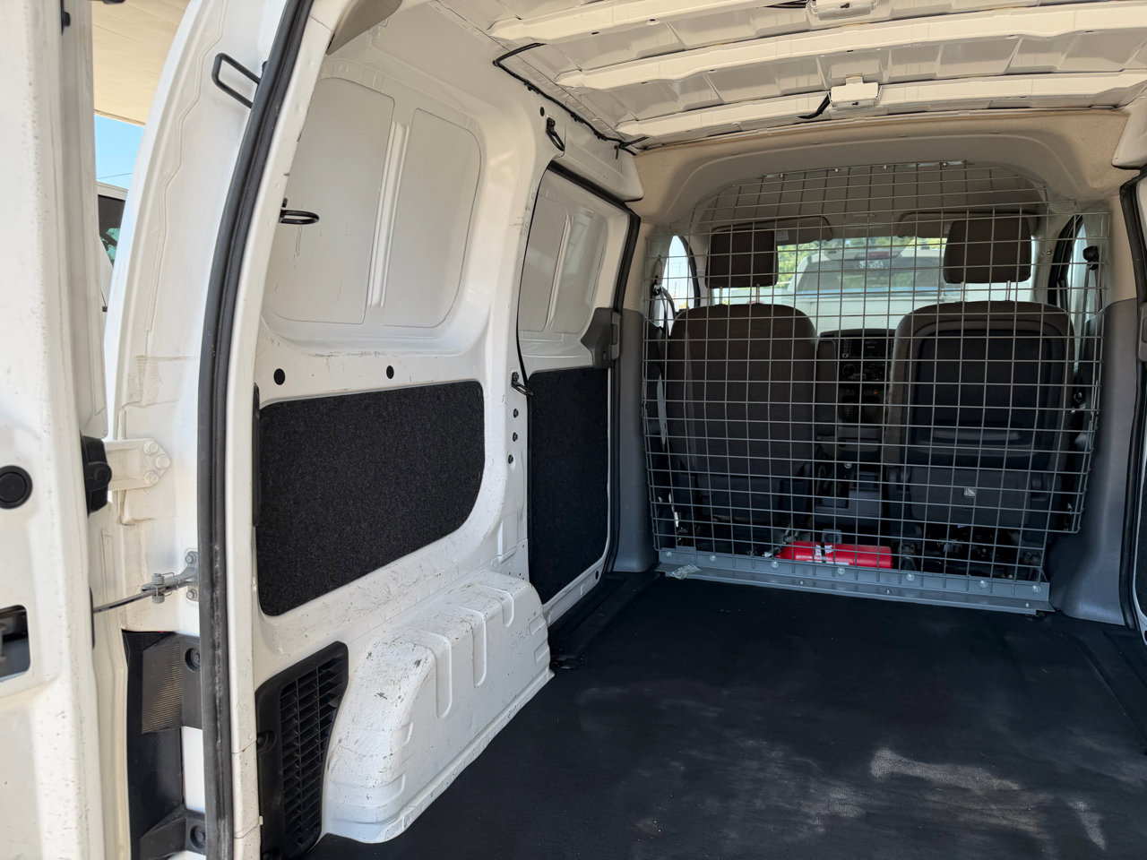 Used 2021 Nissan NV200 SV image 11
