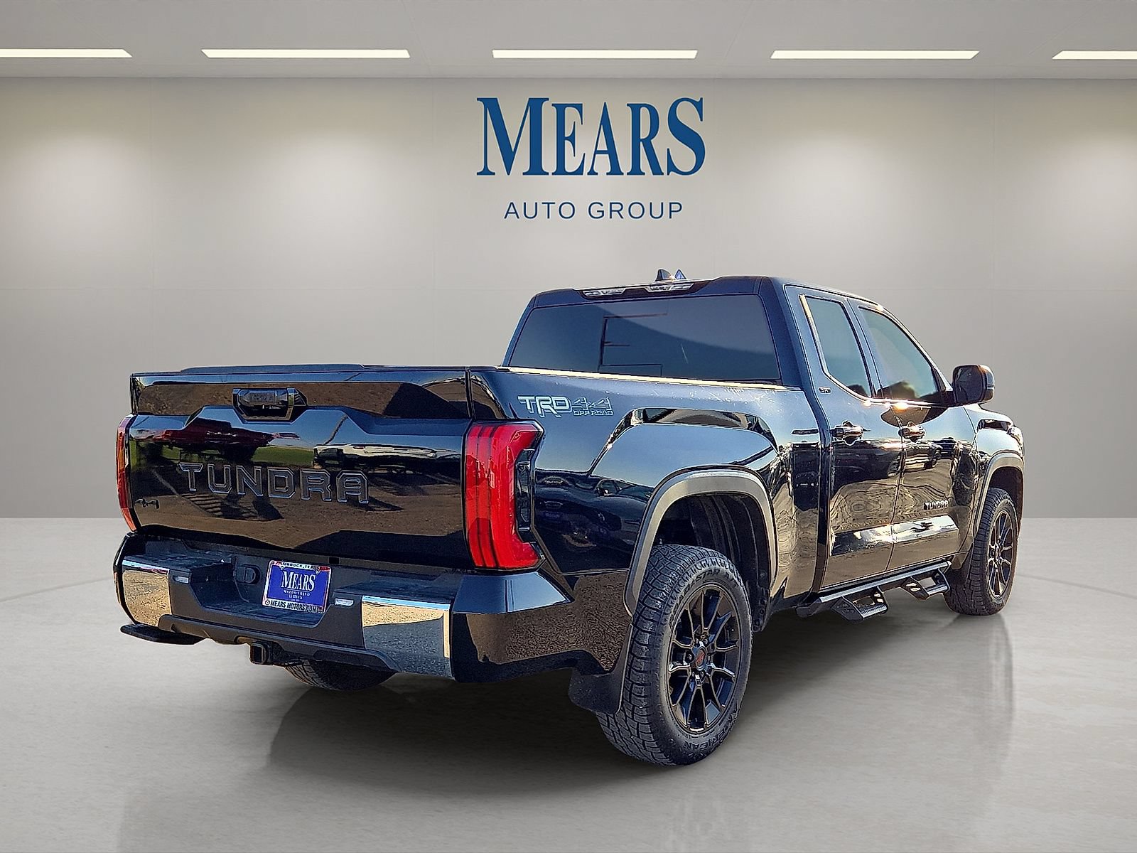 Used 2023 Toyota Tundra SR5 w/ TRD Off-Road Premium Package AWD/4WD image 5