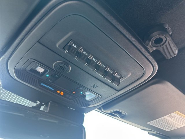 Used 2024 Ford Bronco Badlands image 47